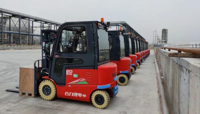 合力鋰電叉車在能源化工行業的典型應用